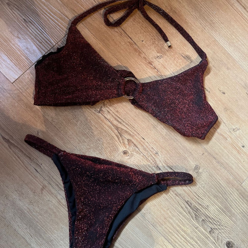 Bikini Brillo